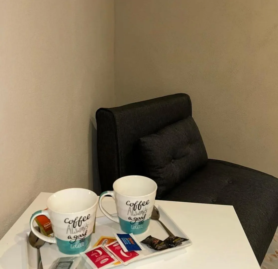 Hotel Business House Napoli Affittacamere