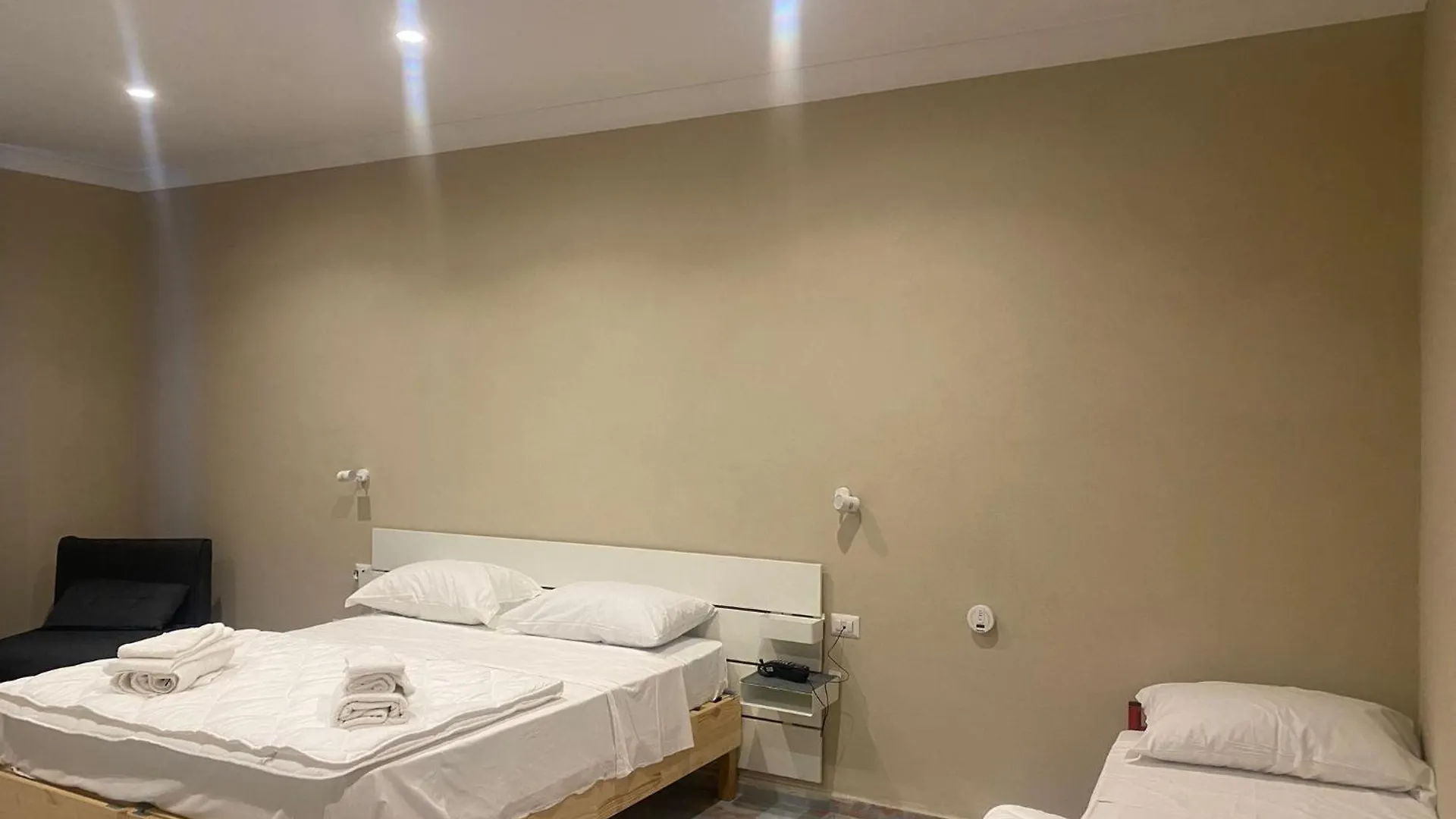 Hotel Business House Napoli Italia