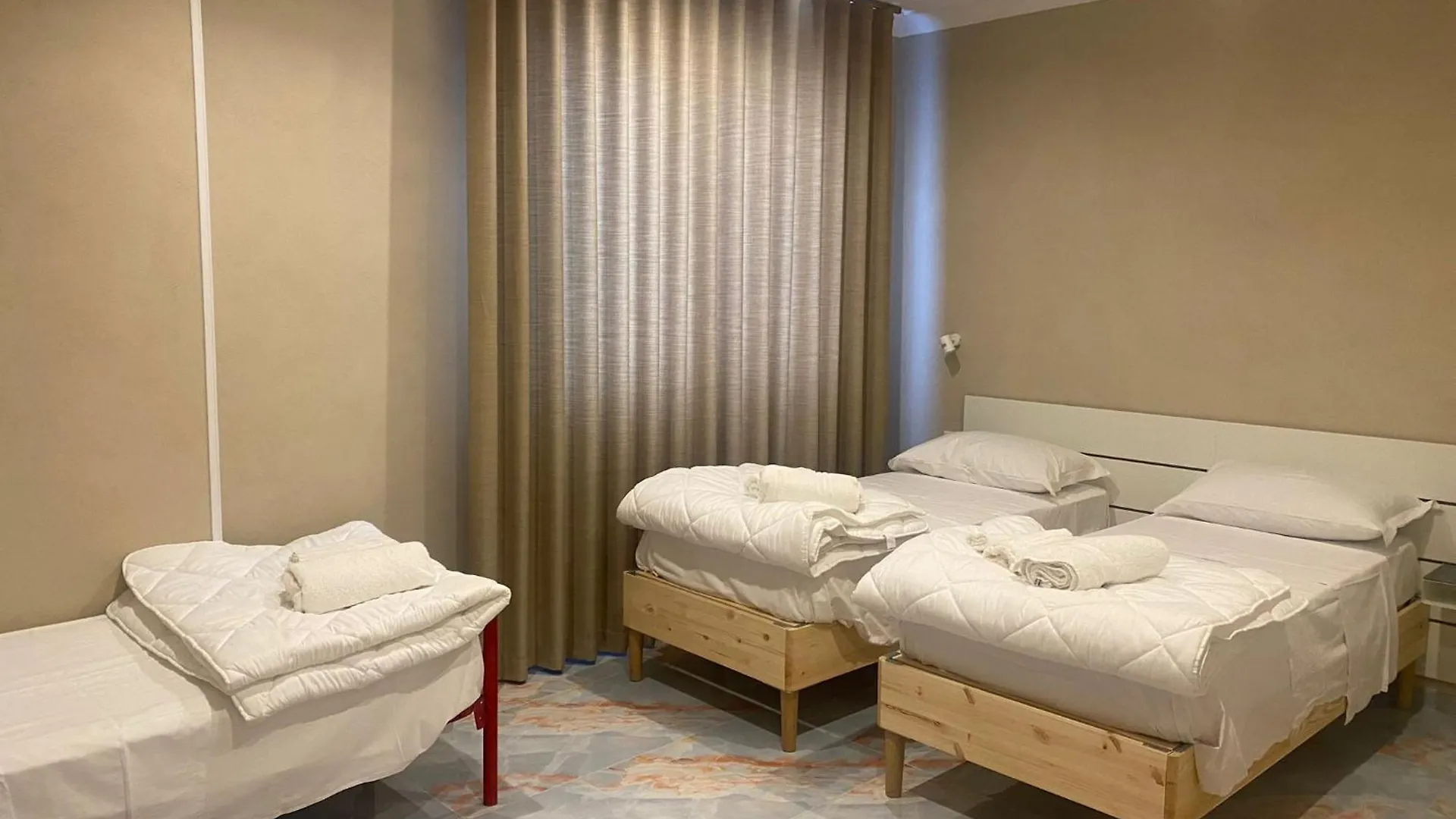 Business House Hotel Naples